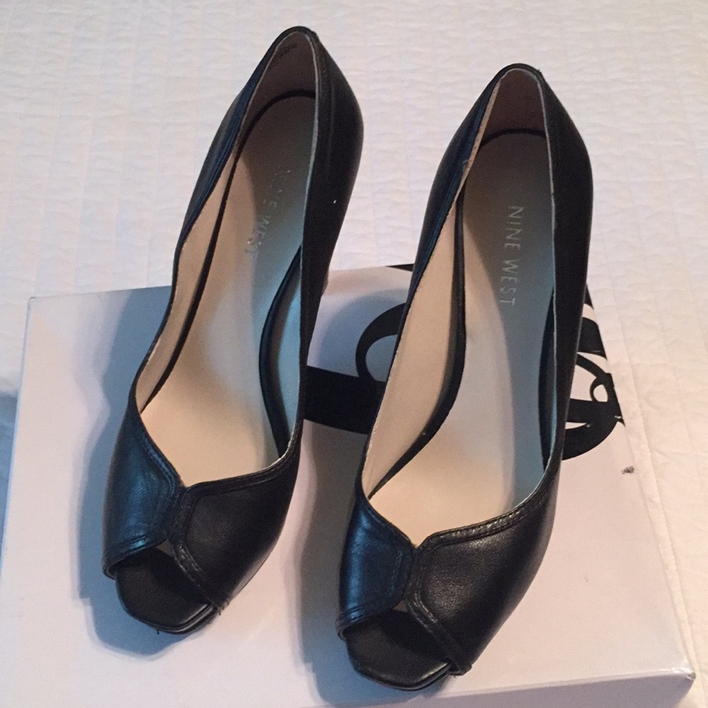 Nine West Just Joshin Peeptoe Platform Pump